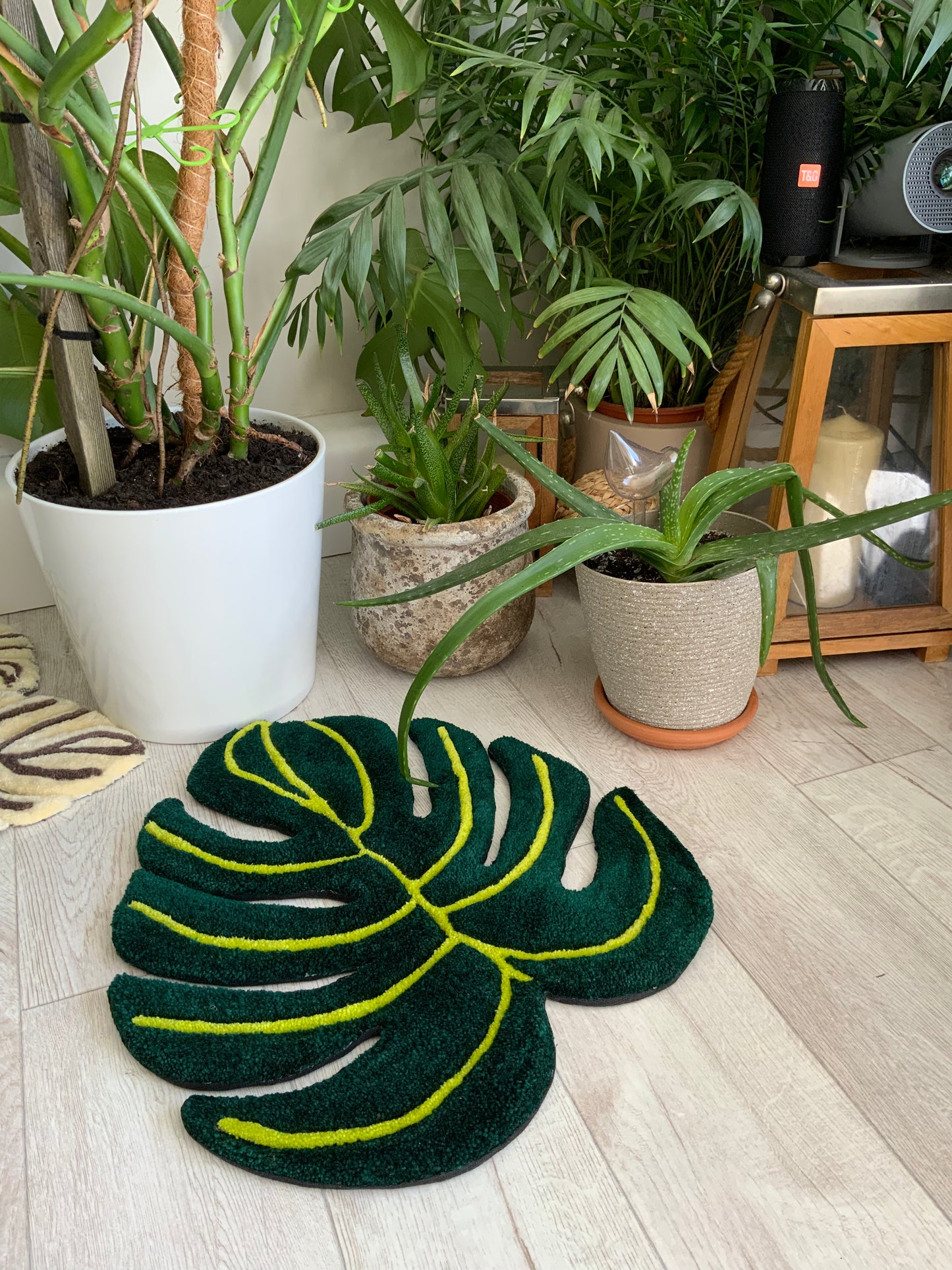 Monstera Rug
