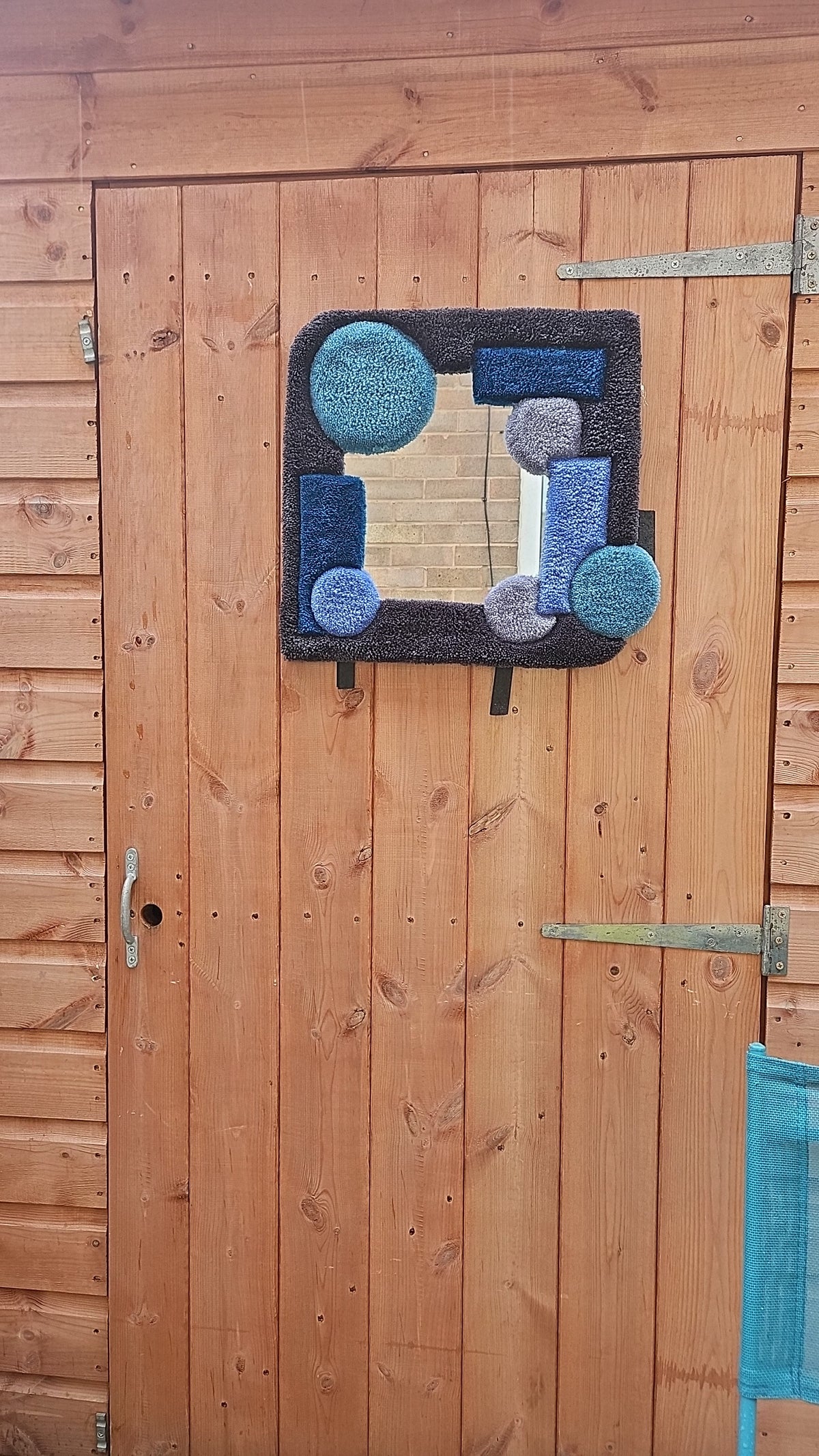 Tufted mirrors